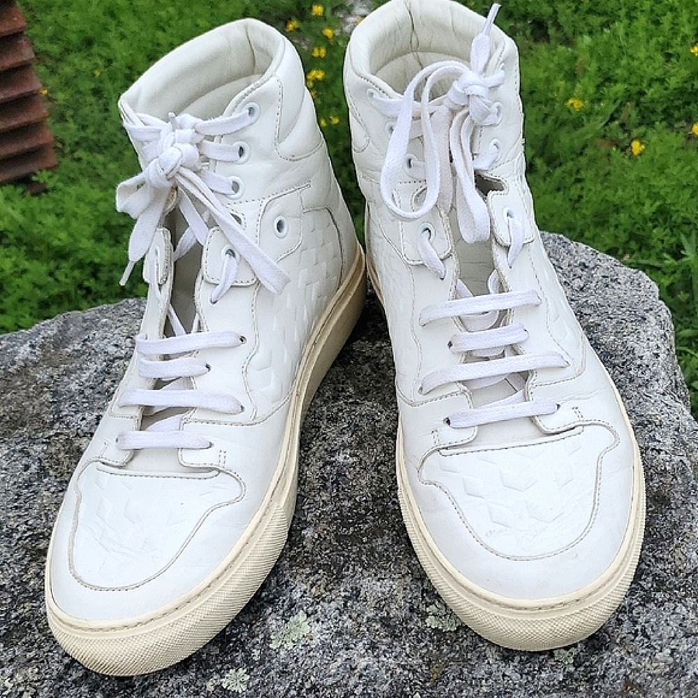 Balenciaga White High-Top Sneakers - Picture 3 of 16
